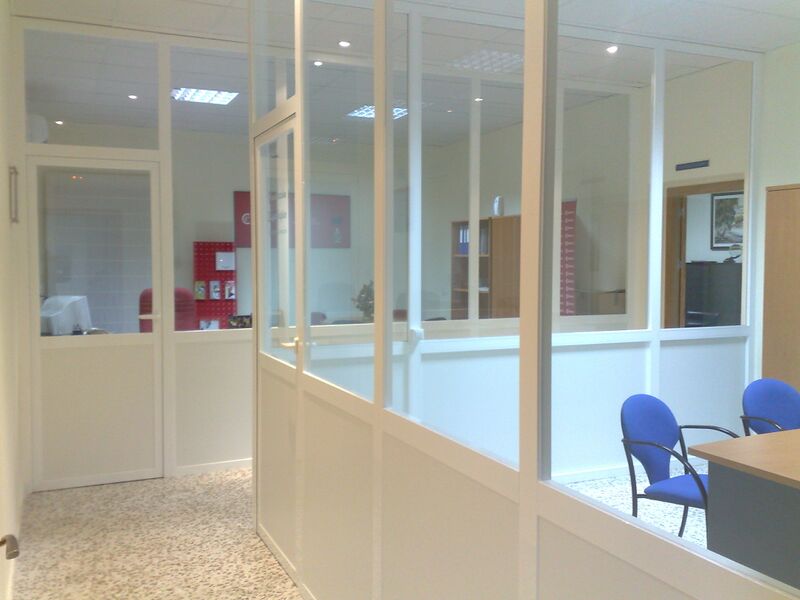 Archivo:Oficinas.jpg