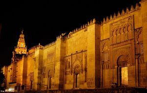 Fachada de la Mezquita Catedral de la calle Torrijos.jpg