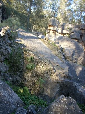 Entorno Cueva del anillo.jpg