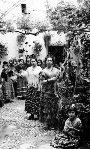 Patio de la calle de Armas (1936).jpg