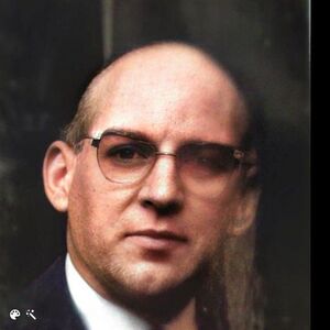 José Luis de Córdoba (retrato 70s).jpg