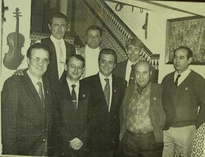 8 Amigos VI.jpg