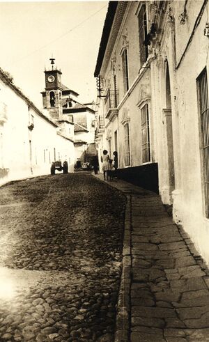 CalleColegioAntigua.JPEG