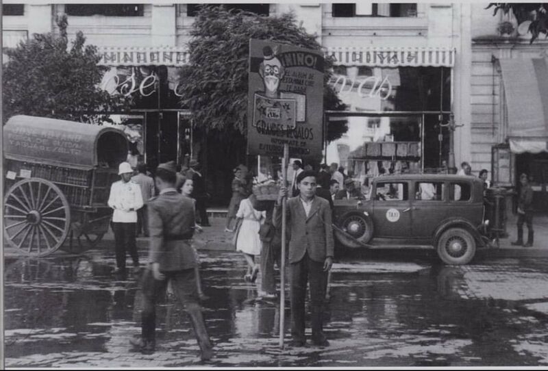 Archivo:El hombre anuncio en tendillas. Foto Ricardo Rodríguez. (1937).jpg