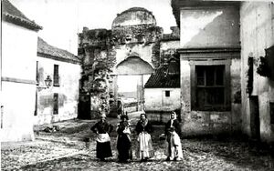 Puerta del Puente hacia 1900. Costumbrismo.jpg