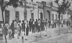 Avenida de las Ollerías (1931). Obreros.jpg