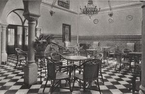 Interior hotel Victoria.jpg