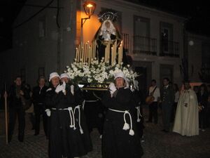 EntierroViernesDoloresCardeña.JPG