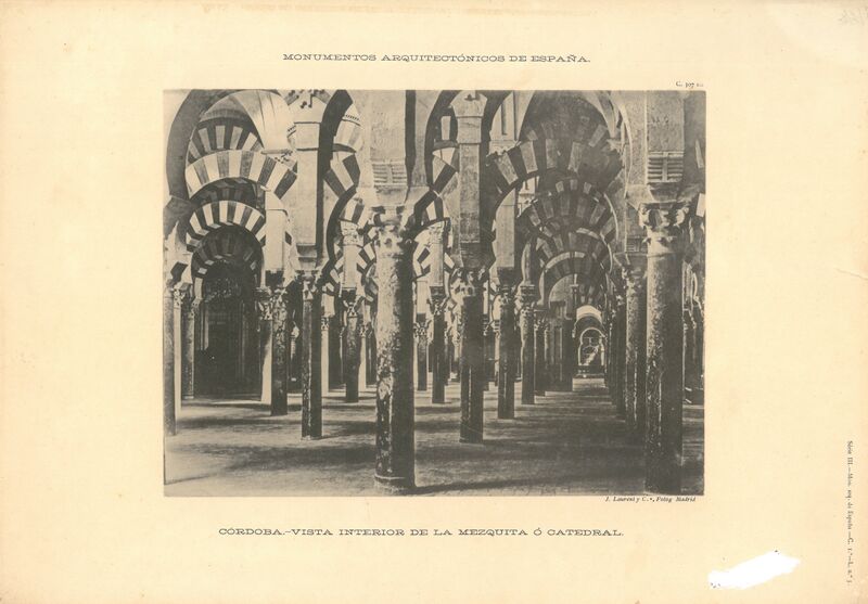 Archivo:(1870) vista interior mezquita Laurent (311-2-008).jpg