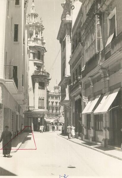Archivo:Calle Duque de Hornachuelos (1951).jpg