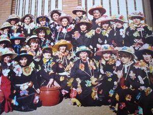 Las Cacerolas primer año.1986.jpg