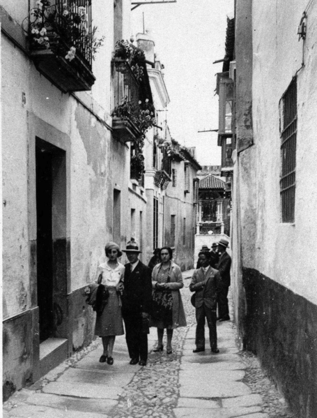 Archivo:Calle Velázquez Bosco (1930). .png