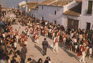 Banda Procesionando con Jesús Resucitado.jpg