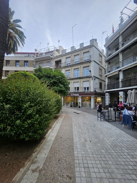 Archivo:20260423 200938.jpg