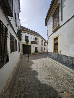 Hotel Albucasis en la calle Buen Pastor.jpg
