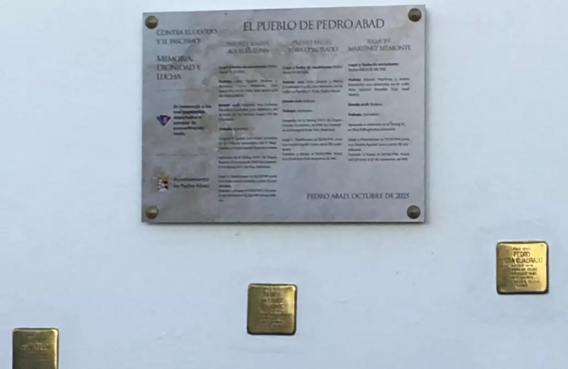Archivo:Z970hebp.png