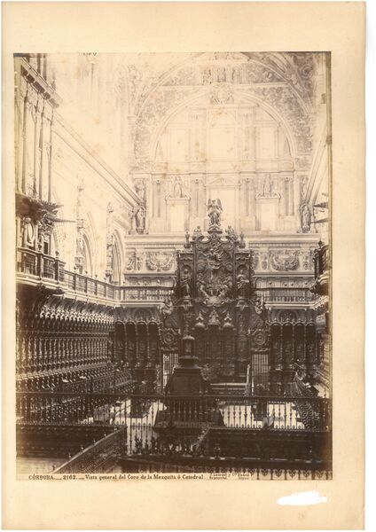 Archivo:Vista general del coro catedral Laurent.jpg