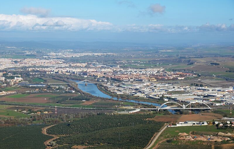 Archivo:Córdoba vista aérea.jpg