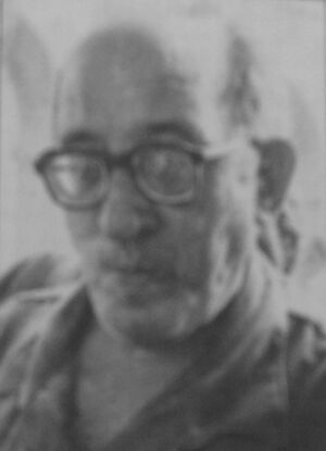 Enrique Flores.jpg