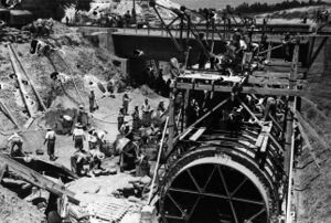 Construccion-trabajo-Guadalquivir.jpg