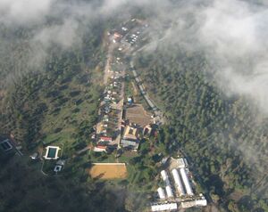 Camping Puente Nuevo (vista aérea).jpg