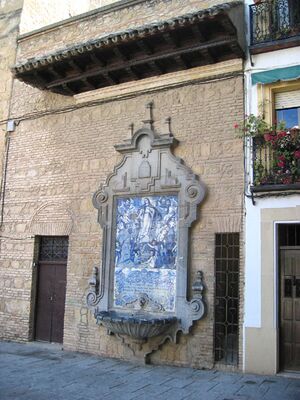 Fuente Virgen de los Plateros (Compás de San Francisco).jpg